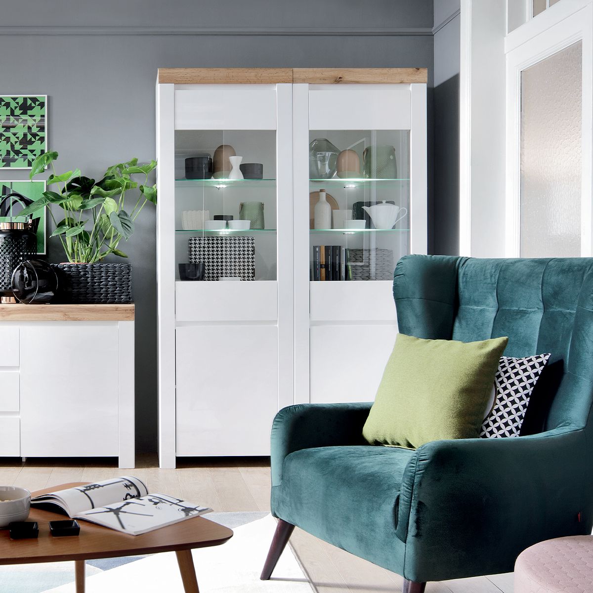 petits_meubles_hella_blanc_bois_vitrine_2_portes_9