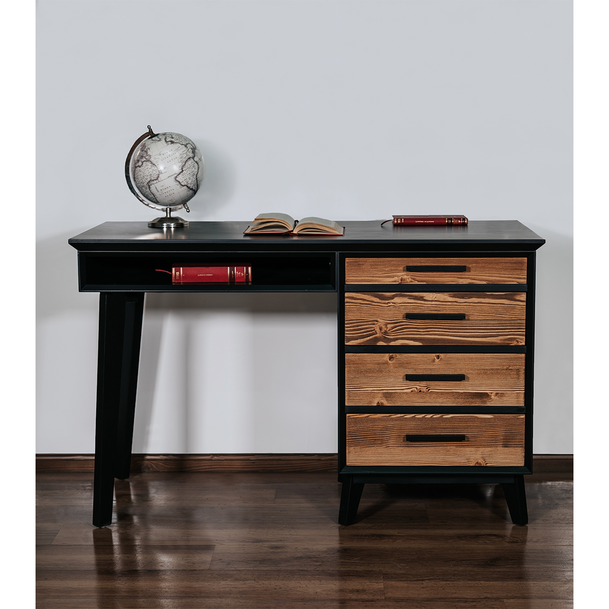 transilvania_noir_bureau_ambiance
