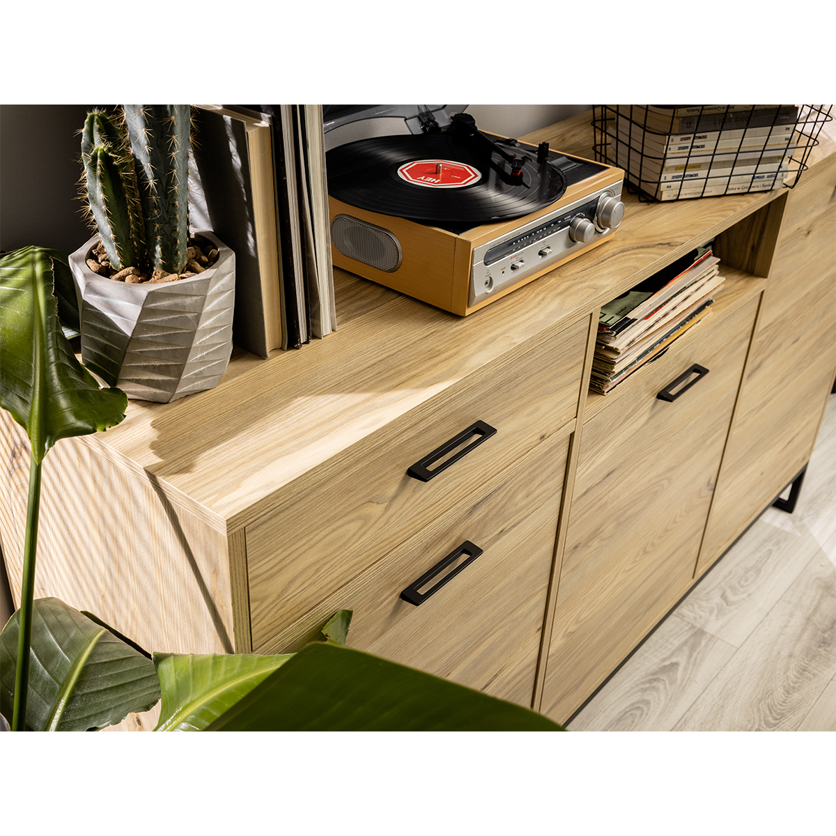 S489-KOM3D1S_buffet_3_portes_bois_miki_7