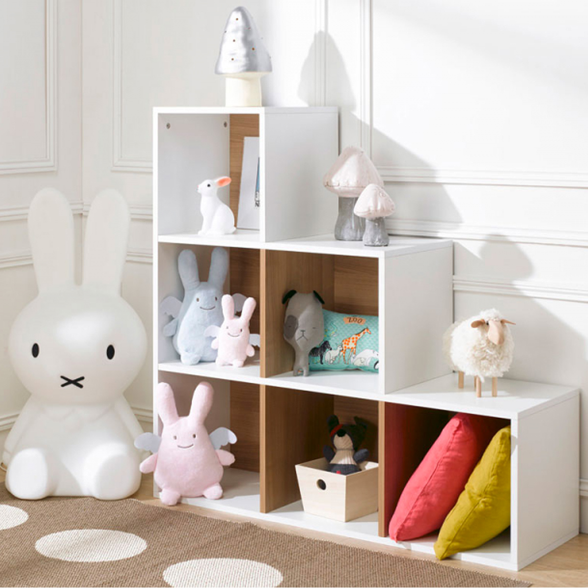 junior_provence_cases_blanc_escalier_2