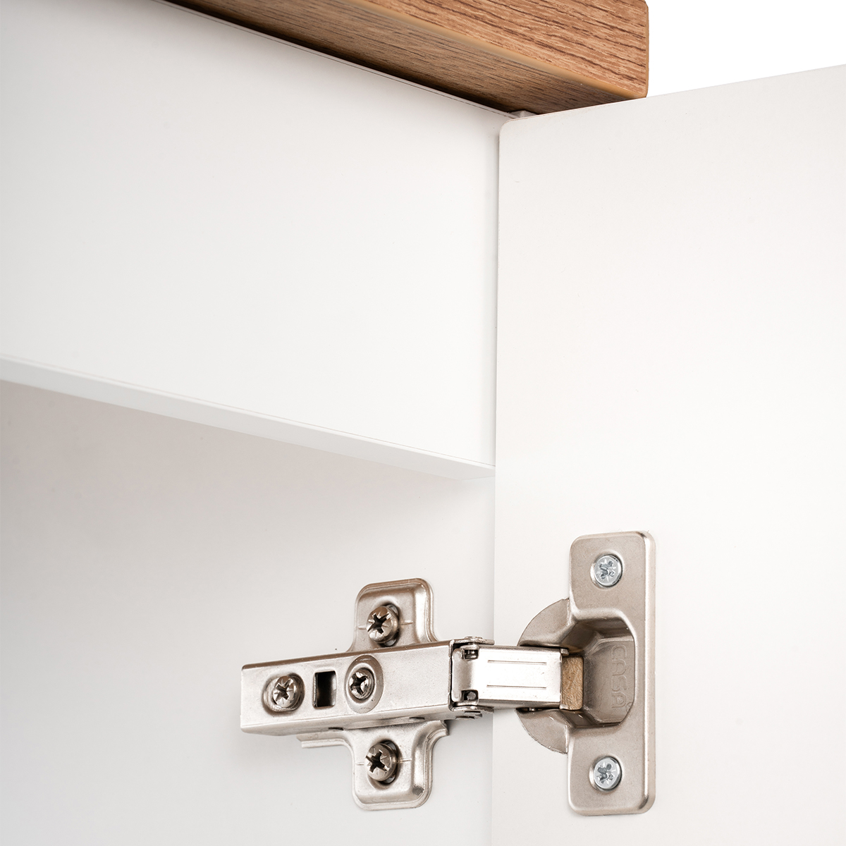 riva-blanc-salle-de-bain-detail-5