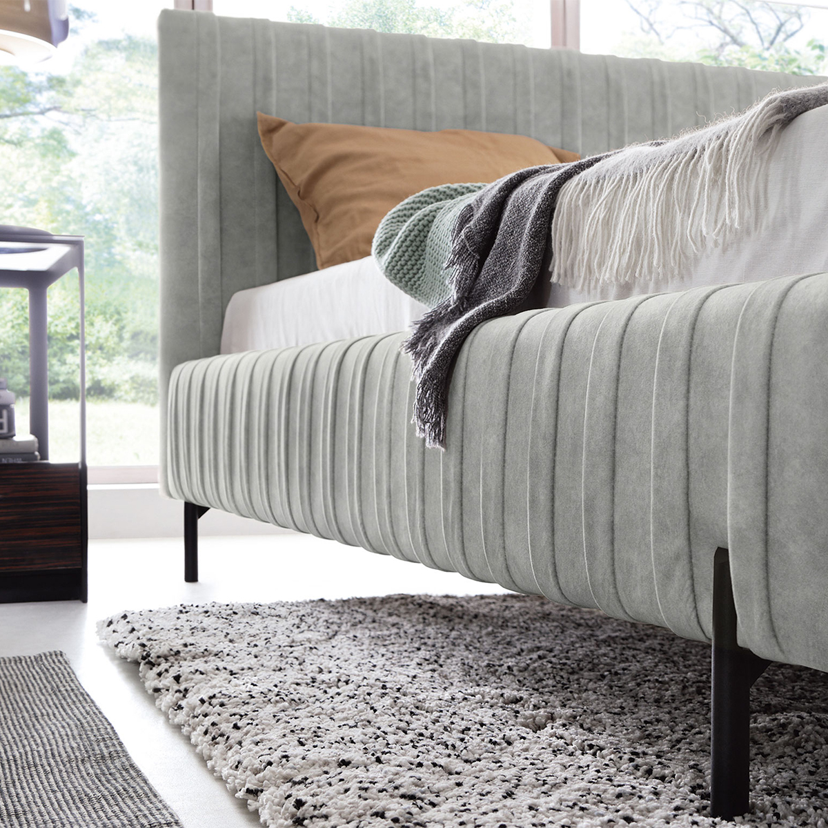 petits-meubles_ori_lit_coffre_160-180x200_03REL_gris_4