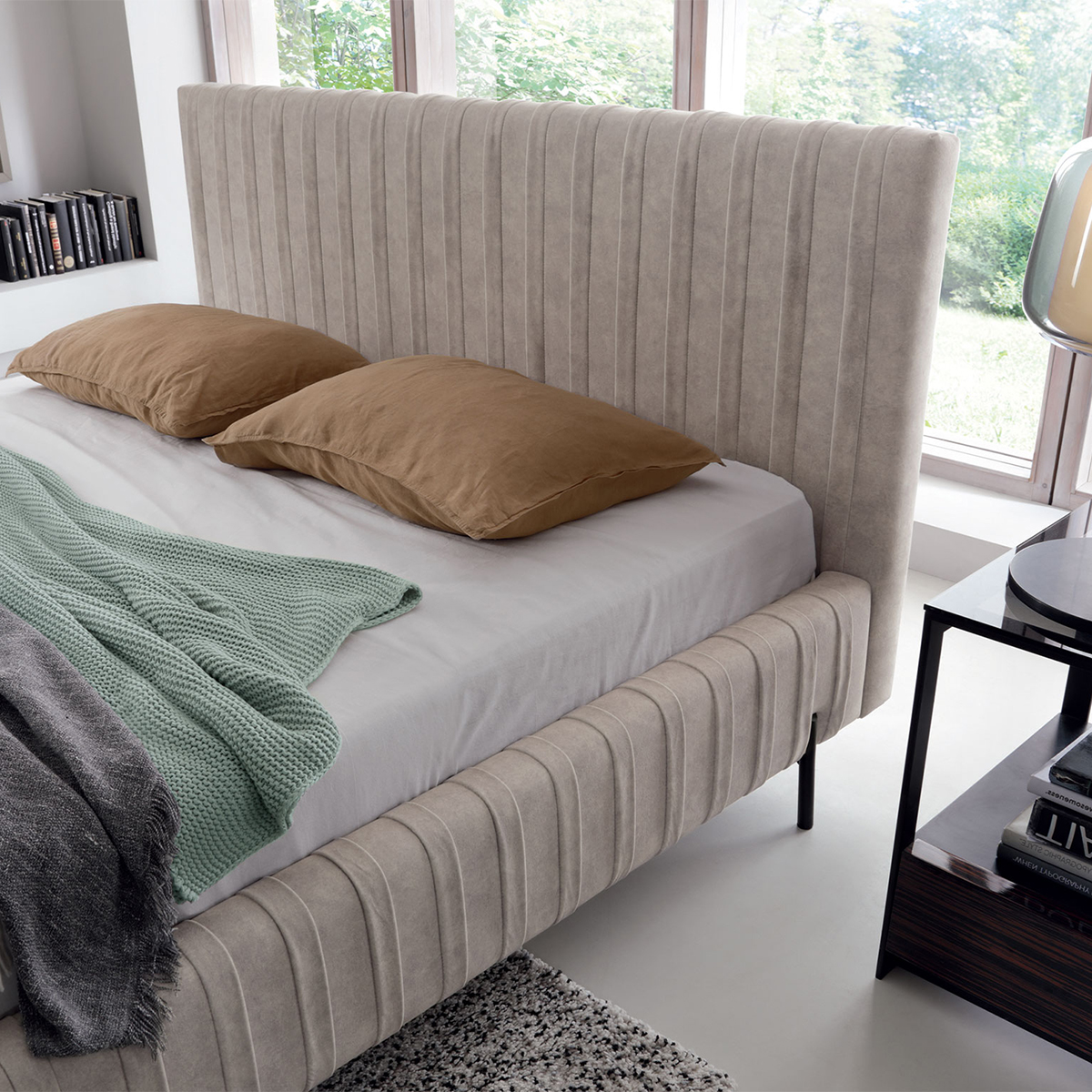 petits-meubles_ori_lit_coffre_160-180x200_18REL_beige_5