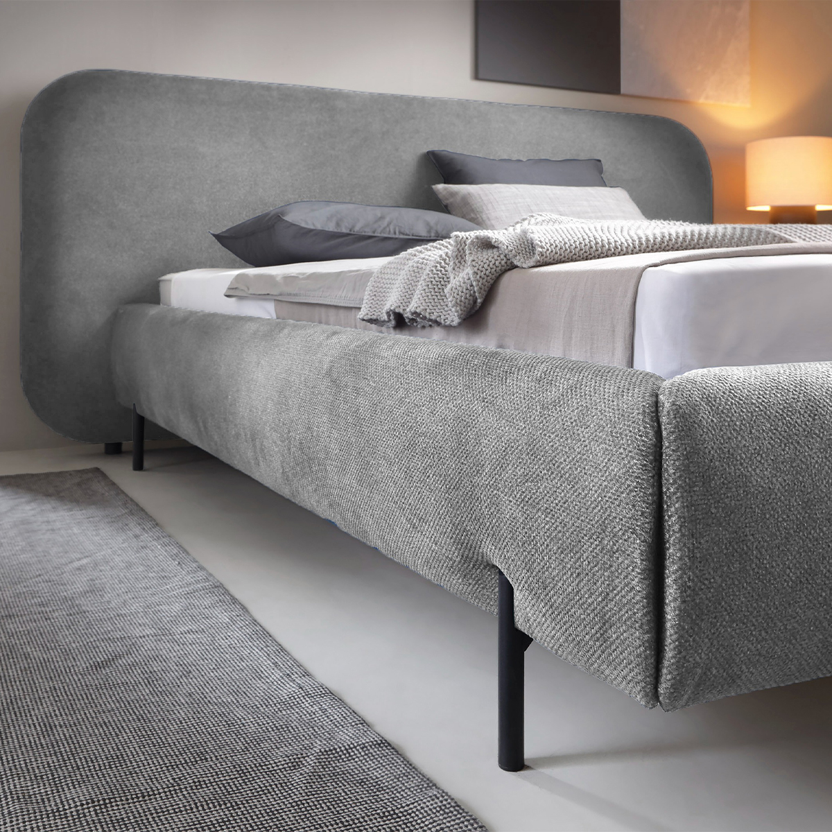 tobias_lit_coffre_160x200_gris_3_PAO4