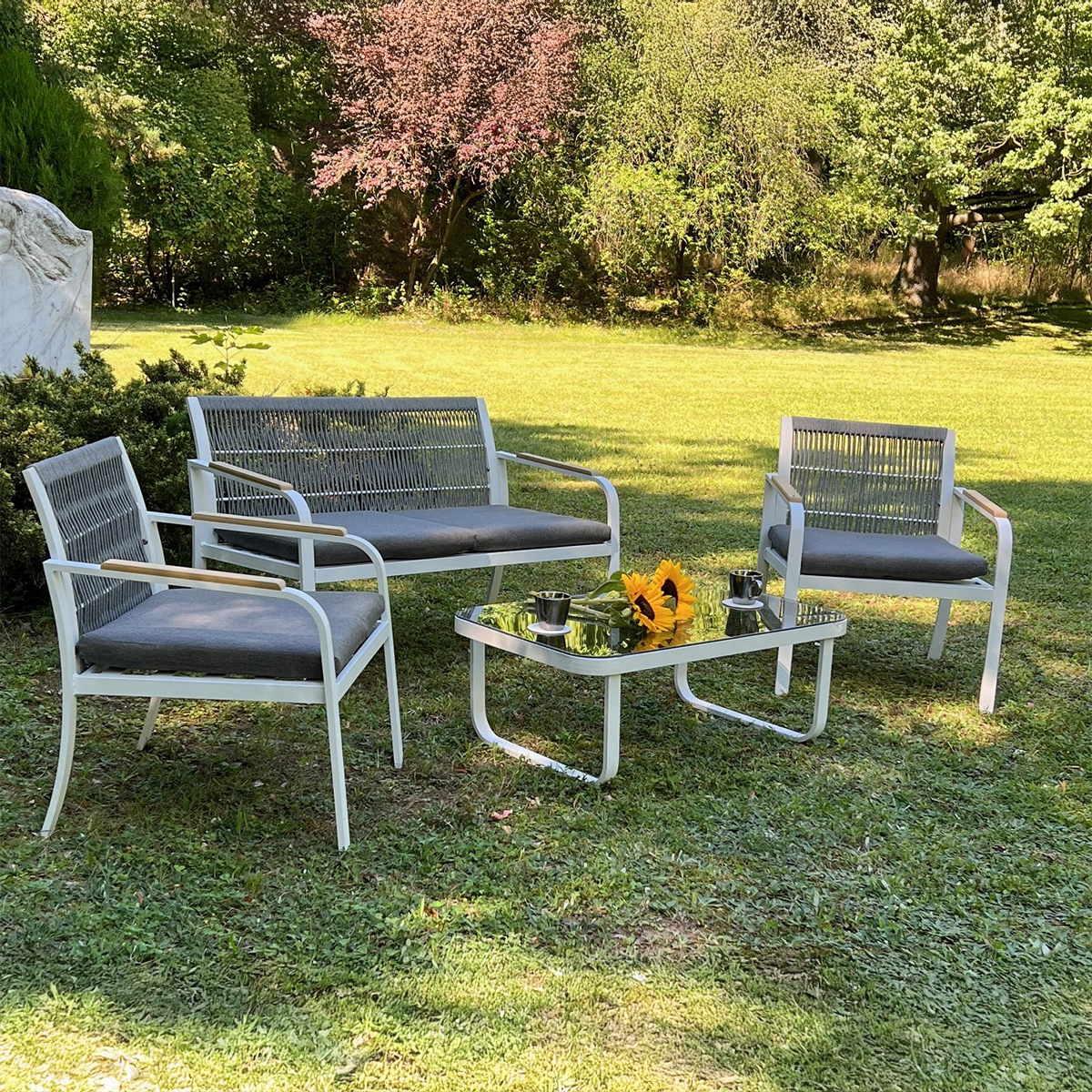 Salon_de_jardin_4_personnes_Ibiza_gris_blanc_3