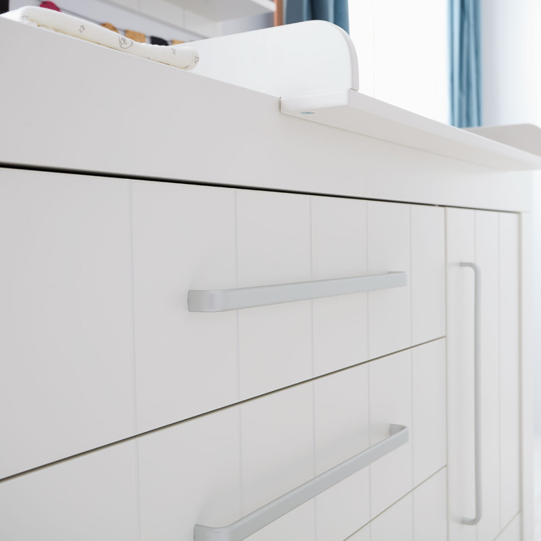 pinio-calmo-blanc-commode-xl-detail