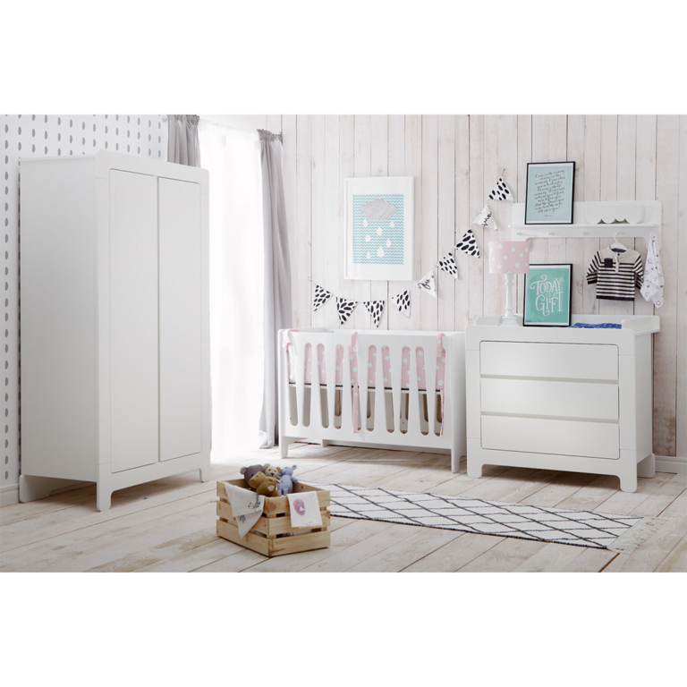 Chambre complète lit bébé évolutif - commode à langer - armoire Pinio Moon Blanc