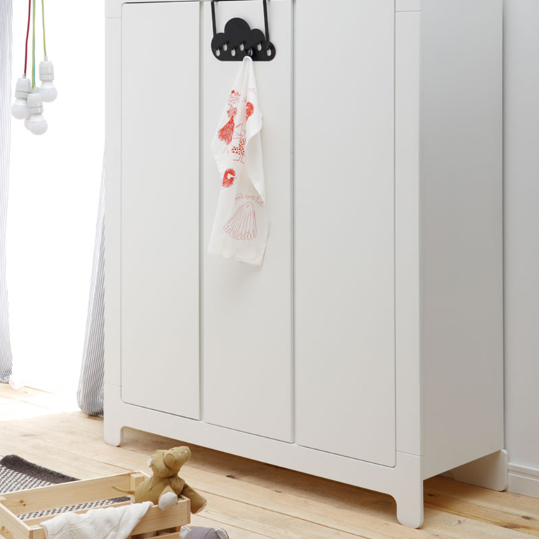 pinio-moon-armoire-3portes-ambiance