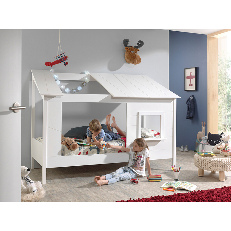 vipack-housebed-lit-cabane-90x200-toit-et-fenetre-ambiance-3
