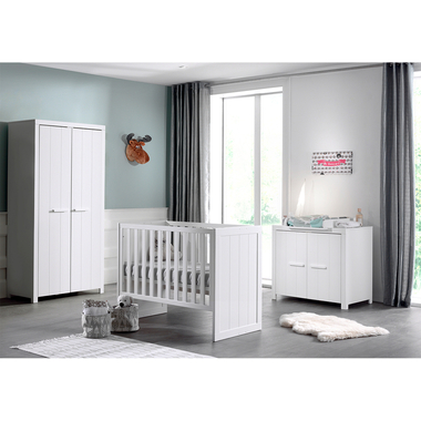 lit bébé 60x120  commode 2 portes et armoire 2 portes