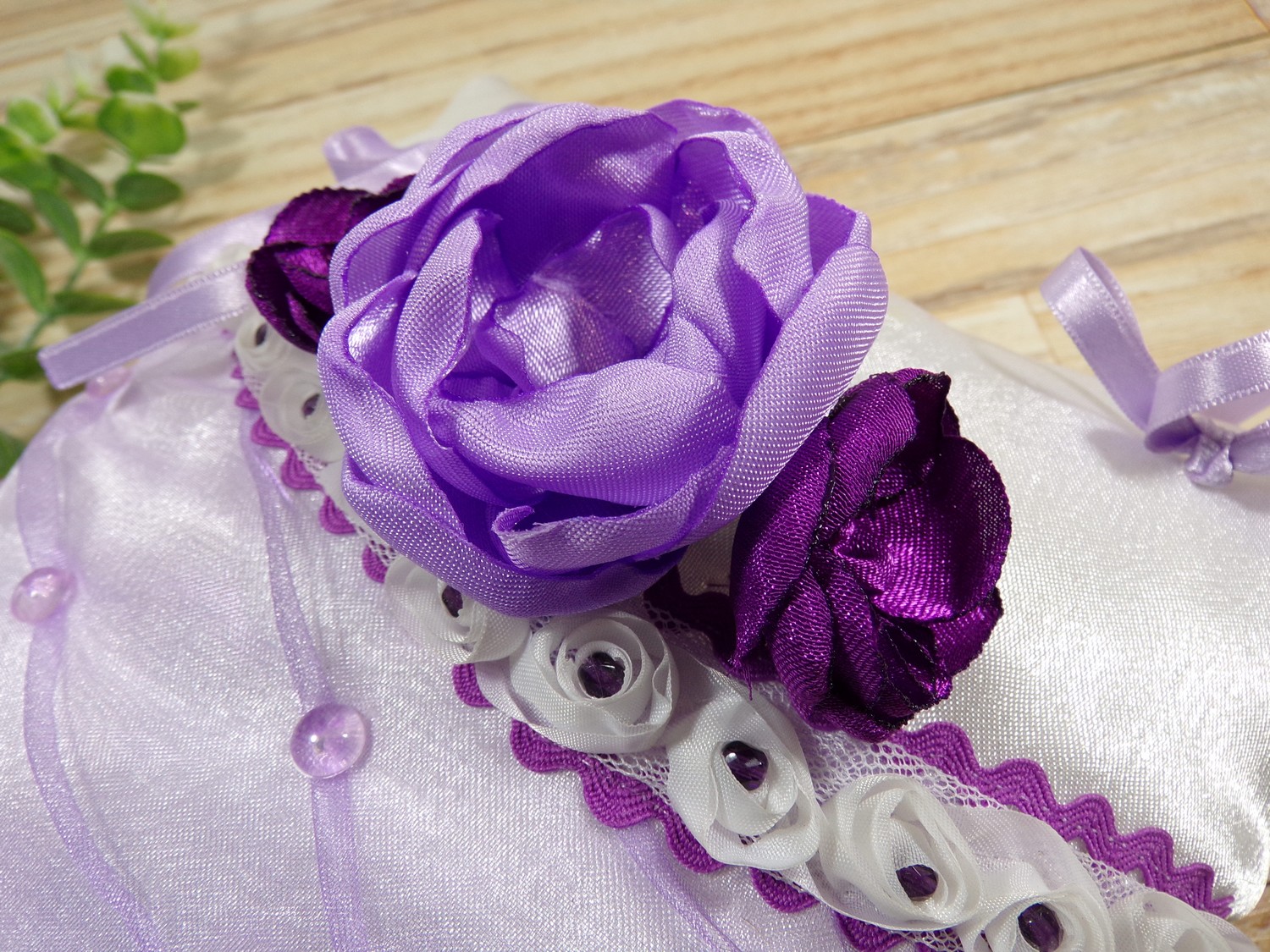 porte alliance mariage mauve parme violet fleurs