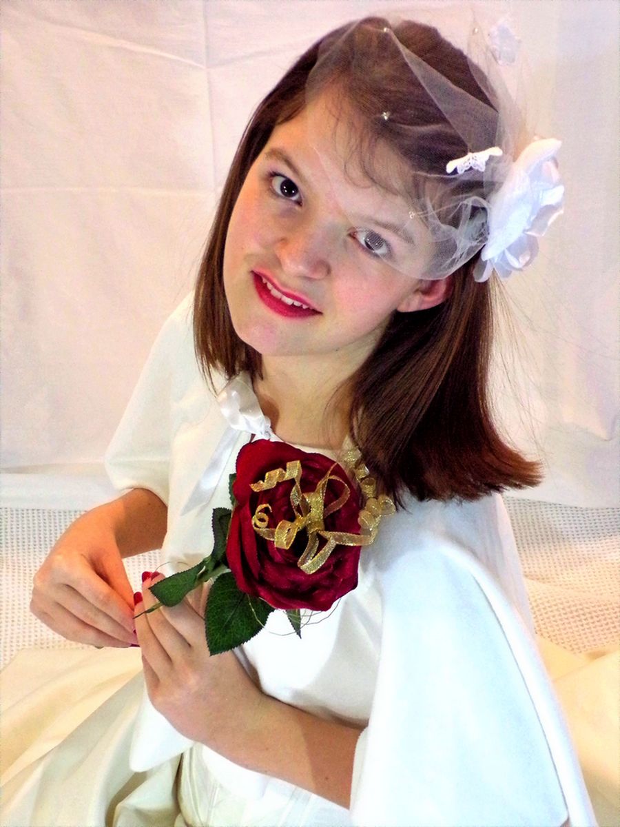 Rose rouge mariage La Belle et la Bête bouquet de mariée