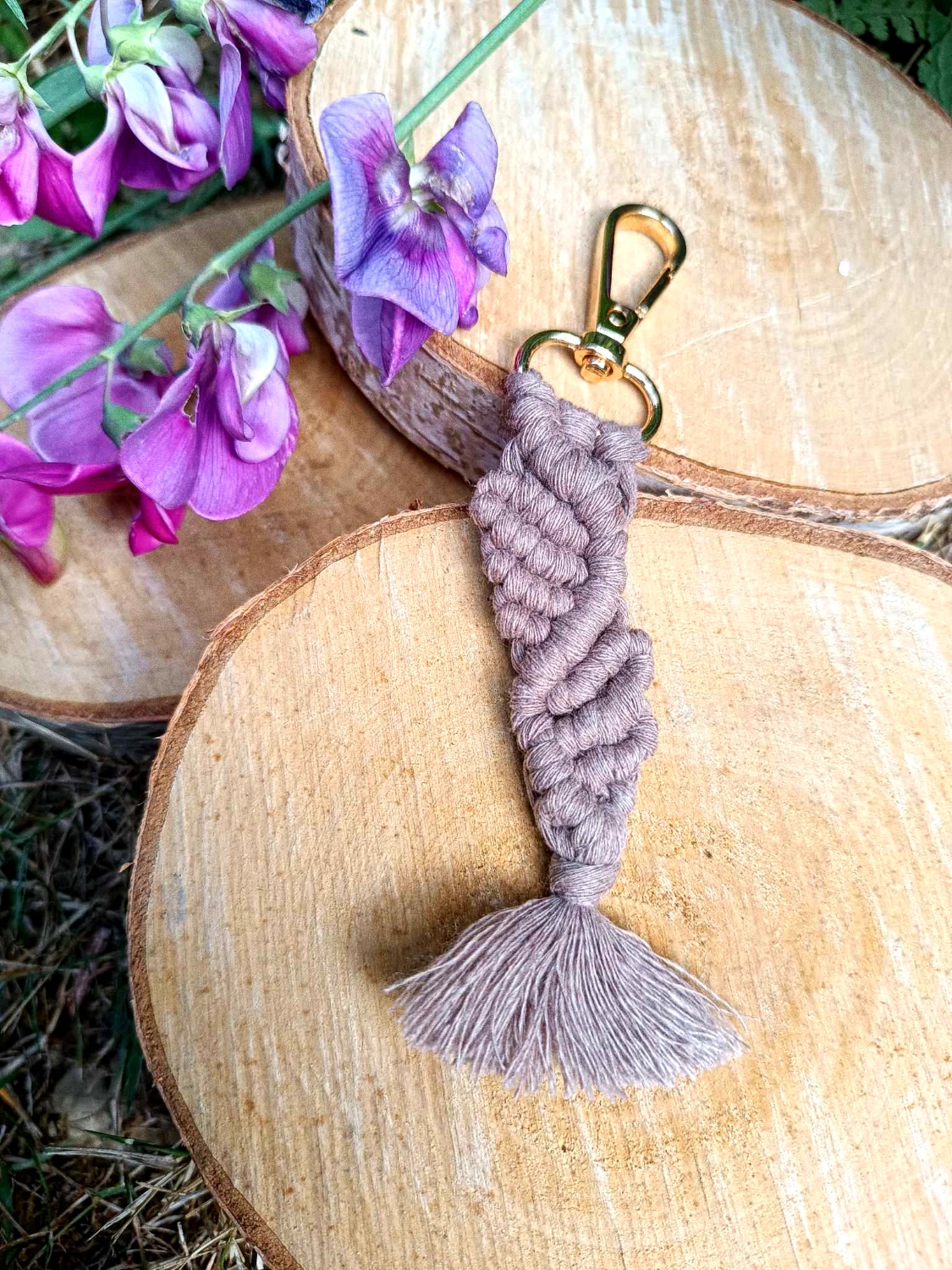 porte clés macramé bohème taupe fait main