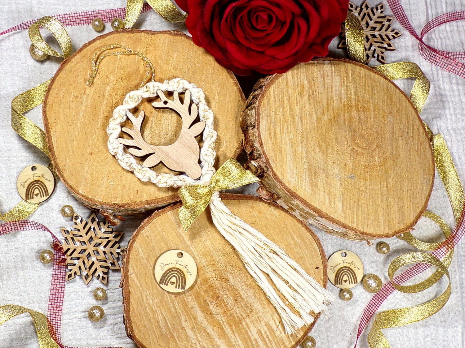 decoration noël beige doré cerf macramé couronne bois