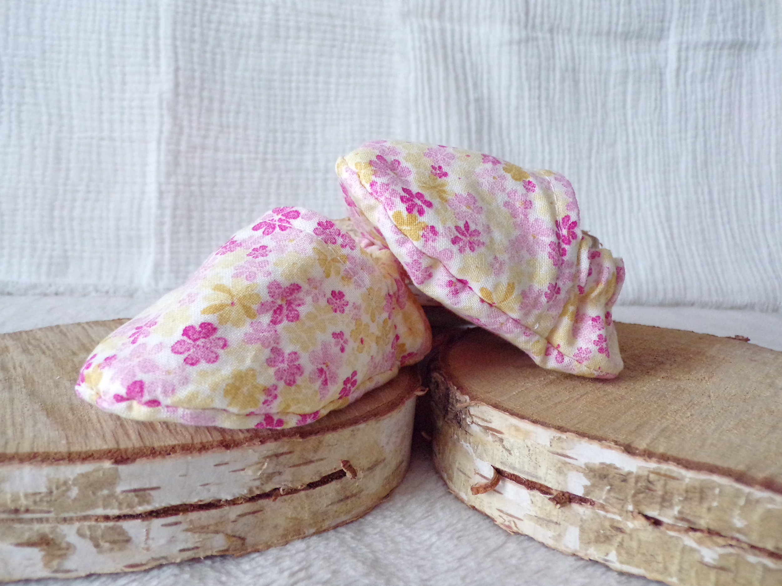 chaussons bébé reversible fleurs rose jaune