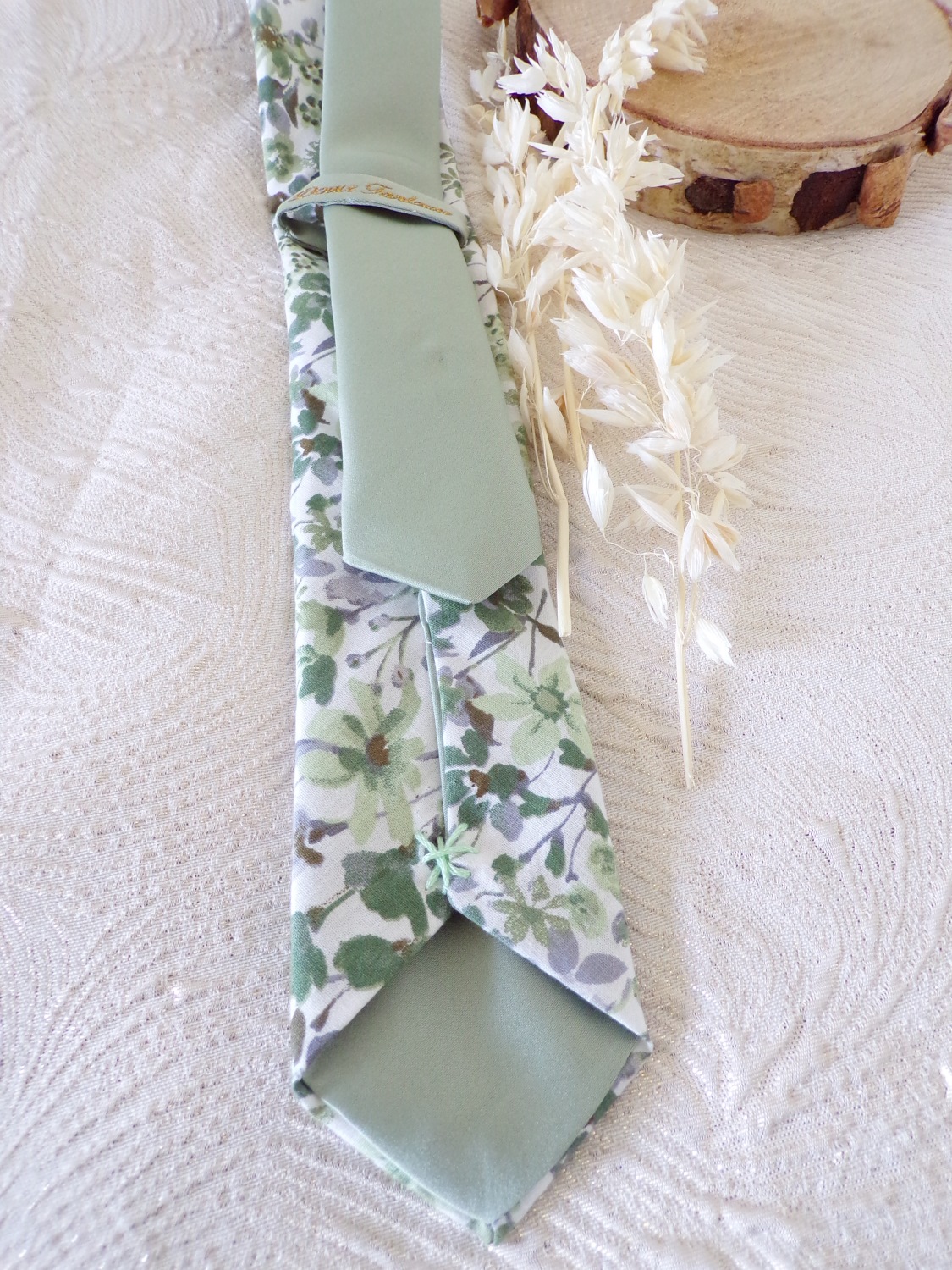 cravate homme satin vert amande accessoire mode mariage