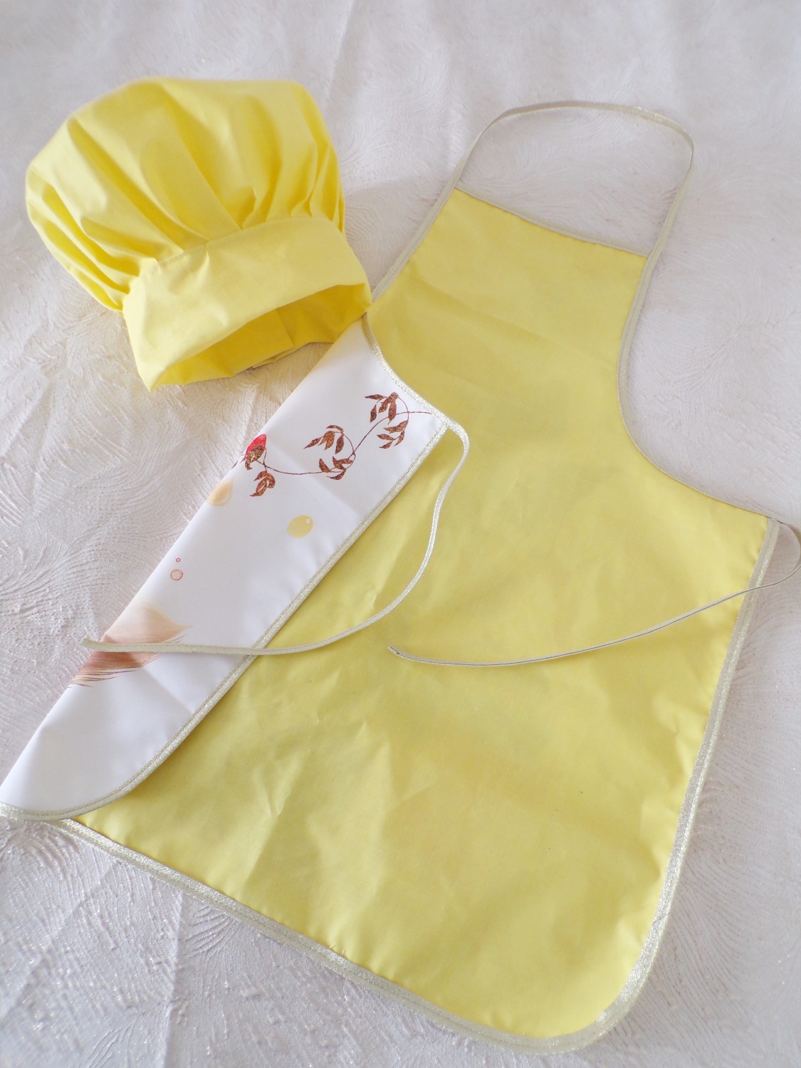 cadeau enfant personnaliser tablier toque impermeable fait main