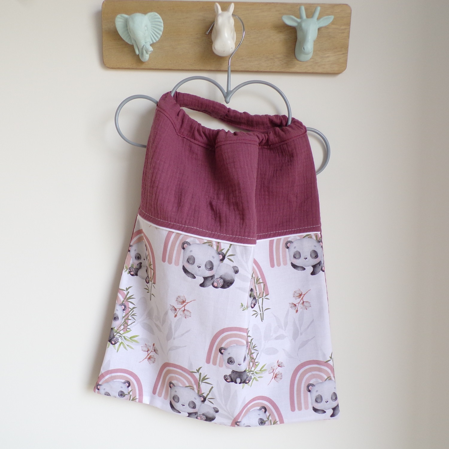 serviette de cantine panda rose élastique
