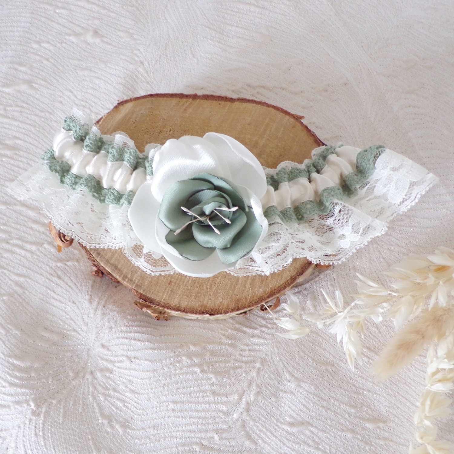 jarretière mariage boheme champêtre vert sauge ivoire