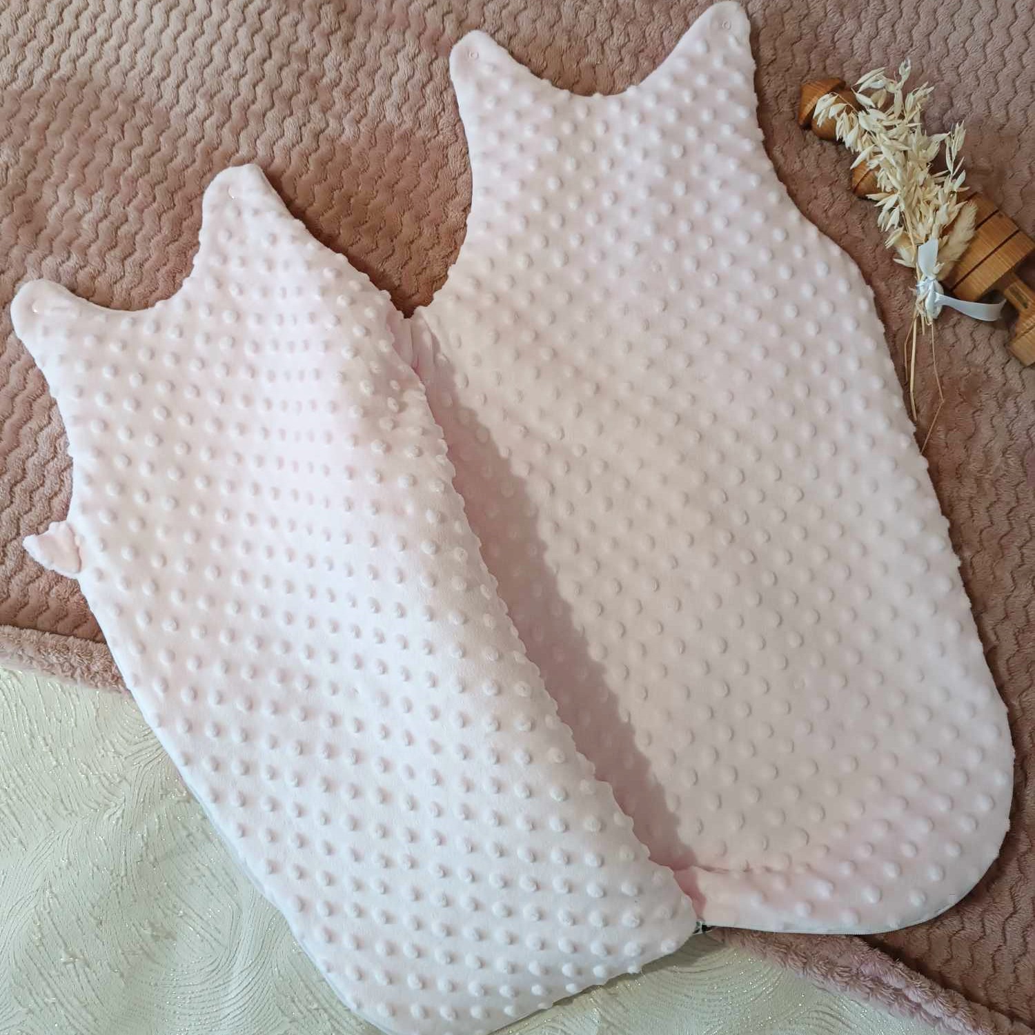 cadeau bébé trousseau fille rose