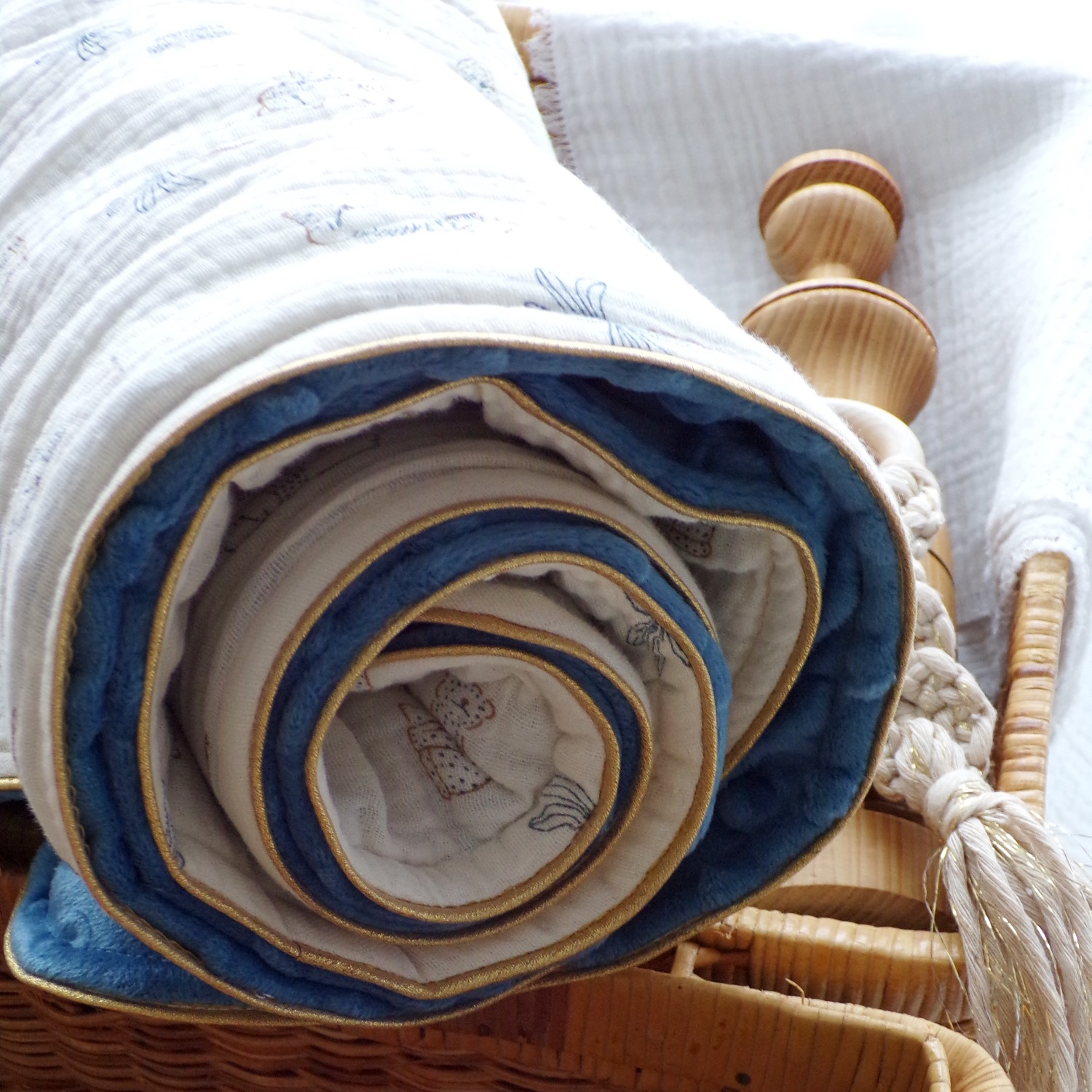 cadeau naissance garçon couverture hiver savane