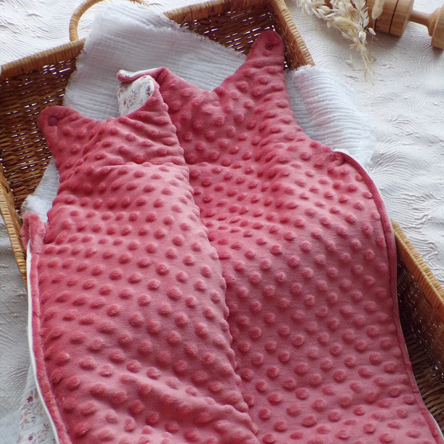 gigoteuse bébé fille hiver fleurs marsala