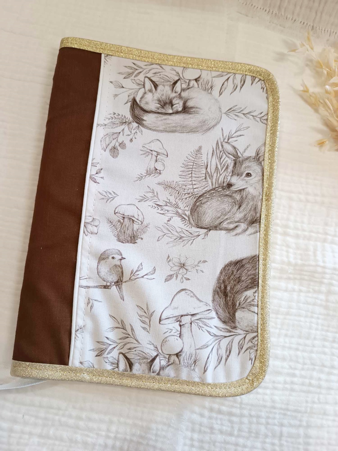 protège carnet de santé animaux de la foret personnaliser