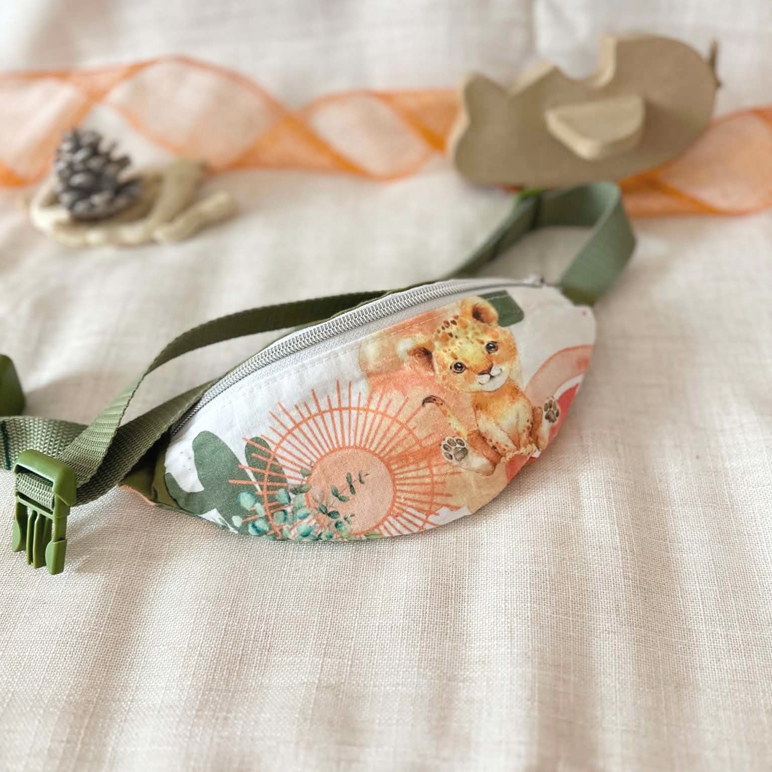 sac banane réglable enfant savane tigre fait main