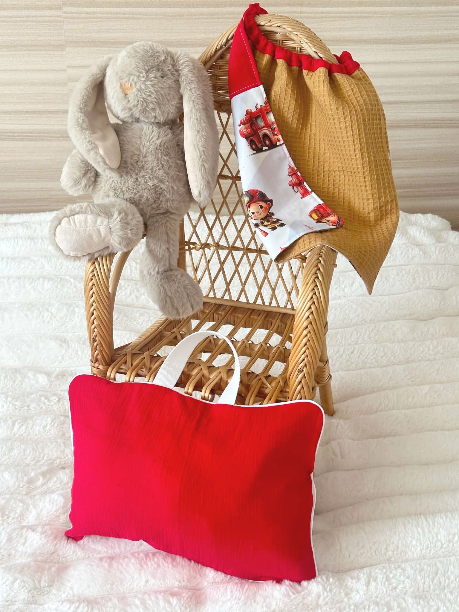 coussin de sieste serviette cantine personnaliser doucefantaisie pompier