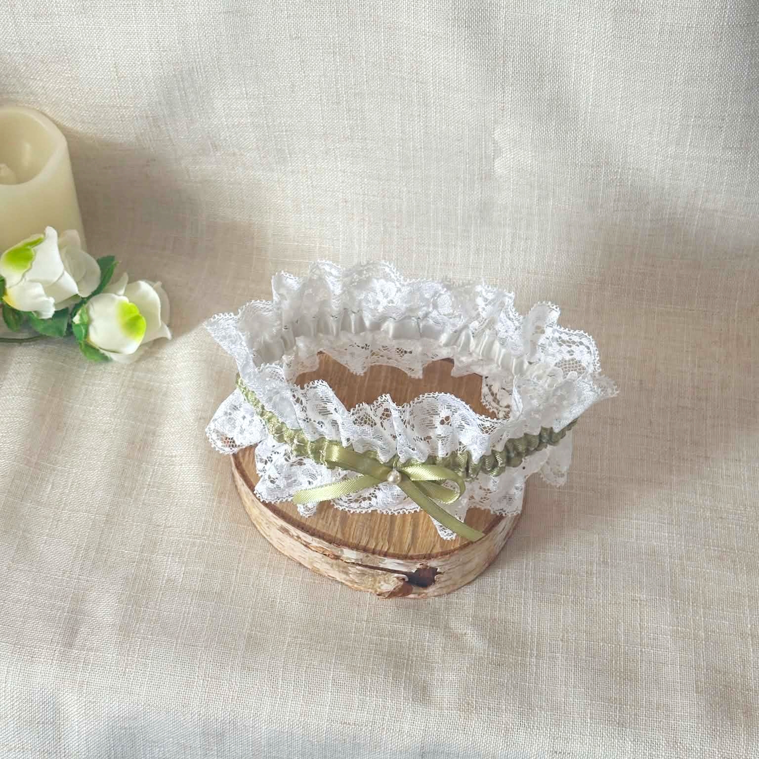 accessoire de mariée dentelle vert sauge personnaliser doucefantaisie