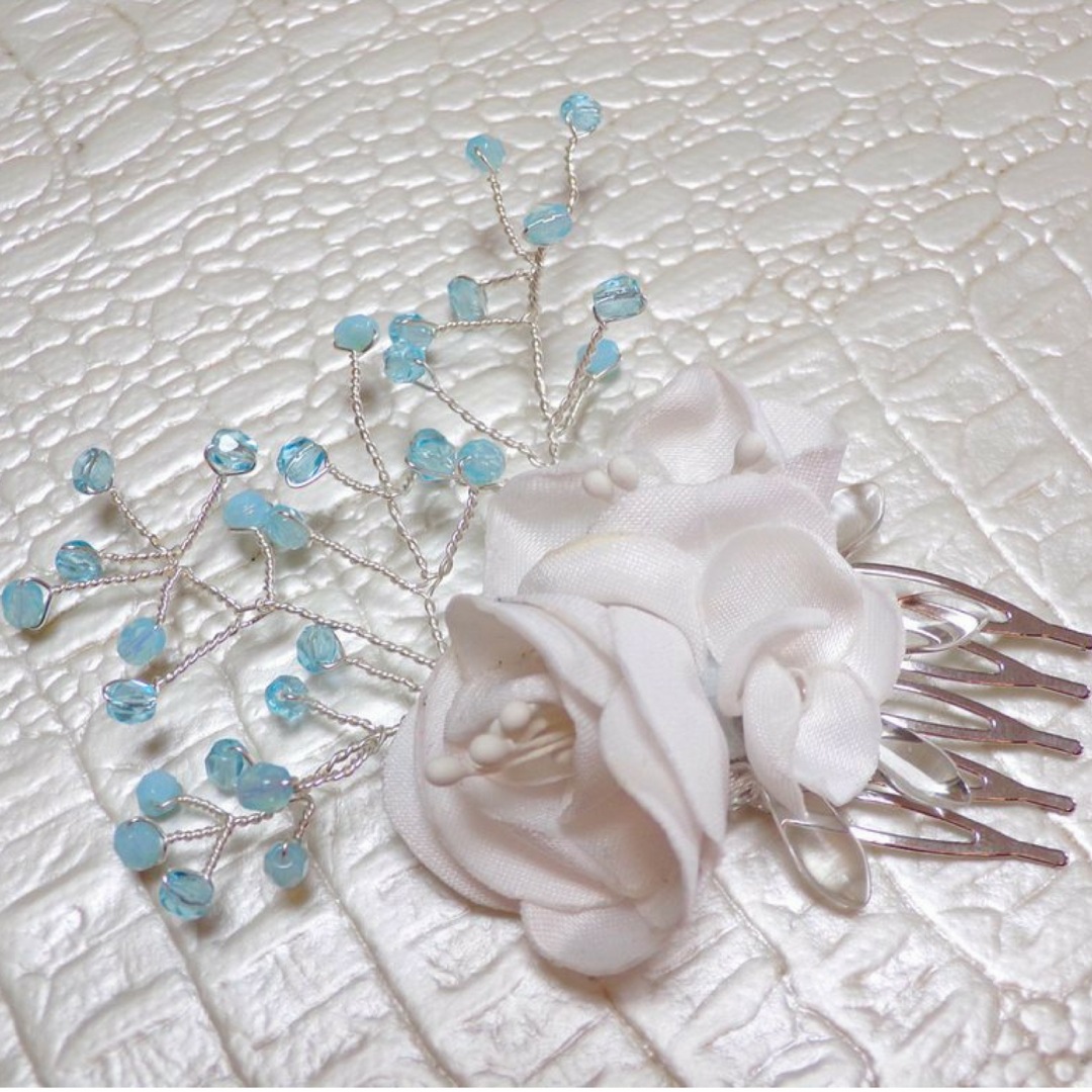Bagues De Fiançailles Et De Mariage élégantes à Portée De Main · Photo
