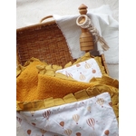 cadeau de naissance mixte mongolfière jaune safran