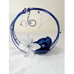 porte alliances panier fleurs bleu royal lys blanc