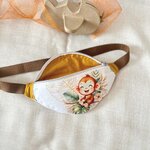 banane enfant artisanale singe jungle garçon