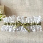 jarretière de mariée dentelle blanc sauge