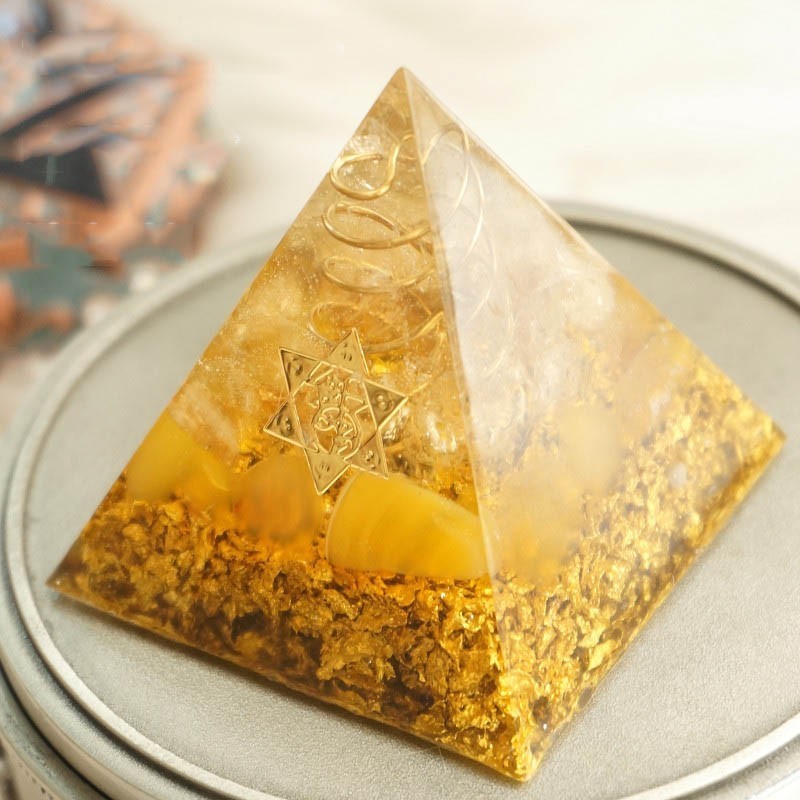 Orgonite-Pyramide-citrine-énergie-richesse-fortune-etoileharmonie
