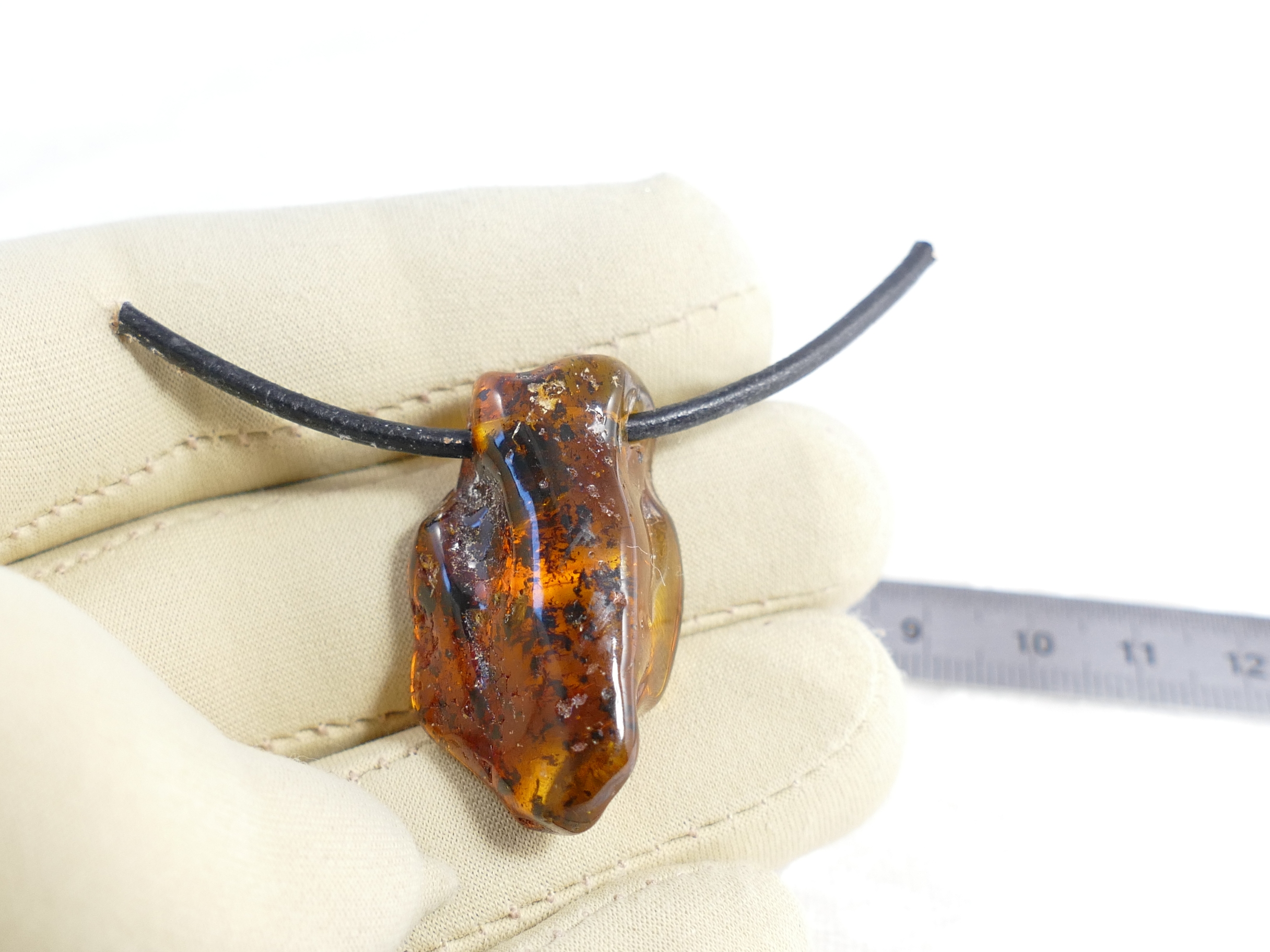 pendentif ambre naturel perle