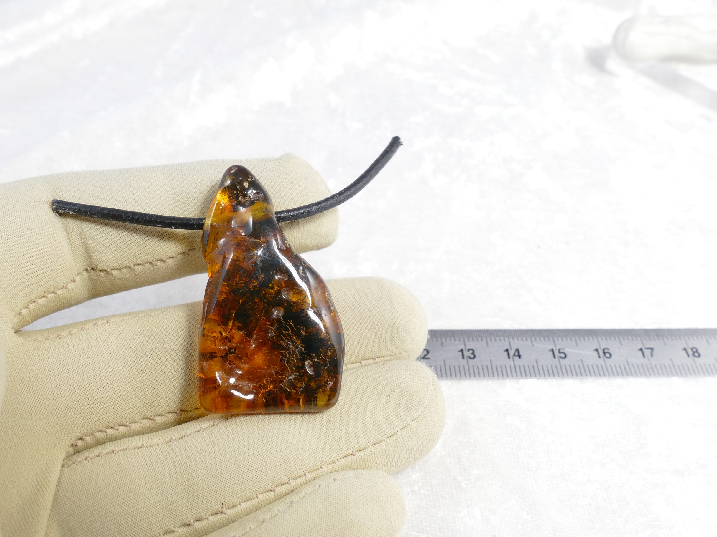 pendentif ambre naturel perle
