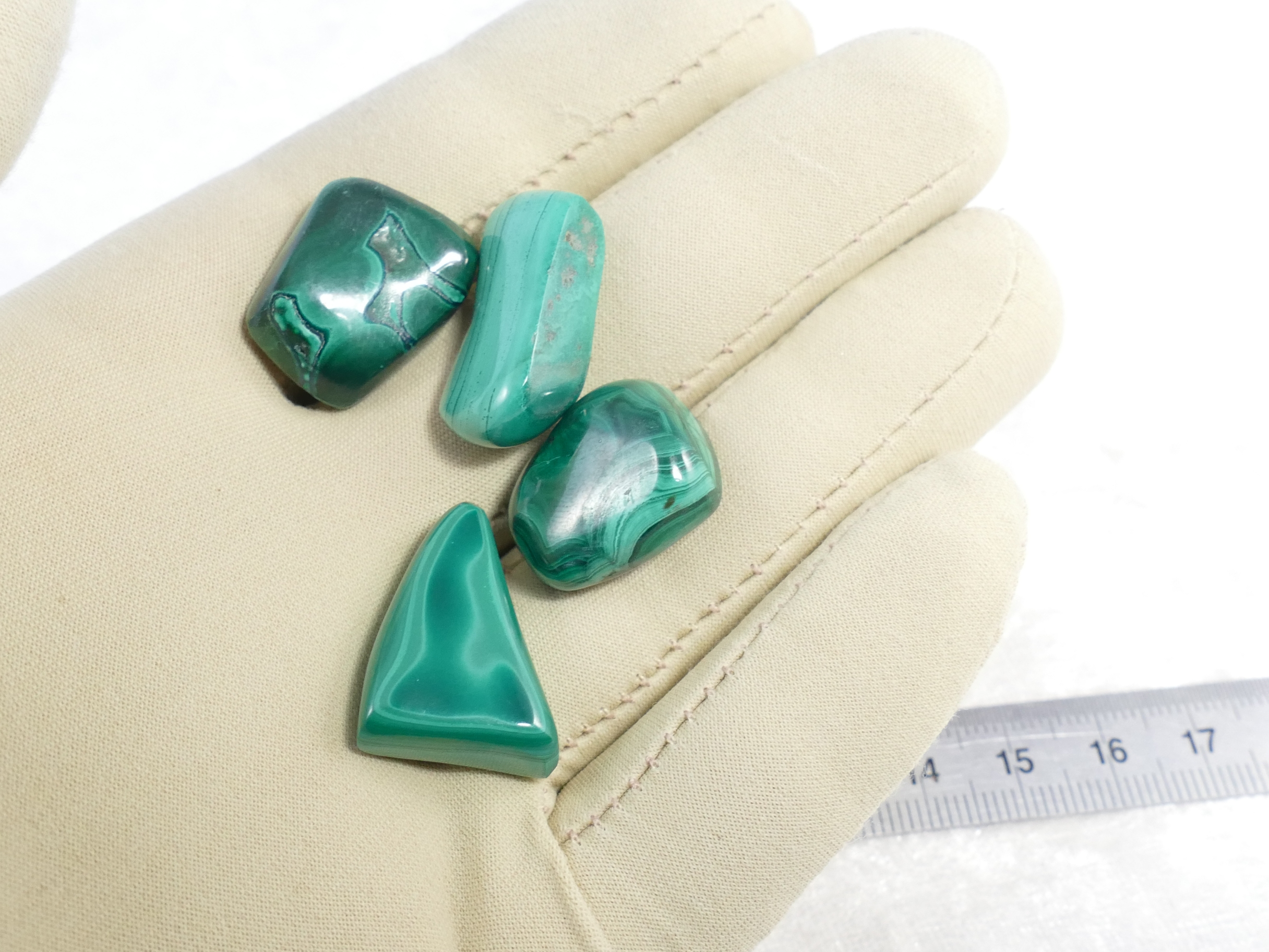 malachite naturelle roulée