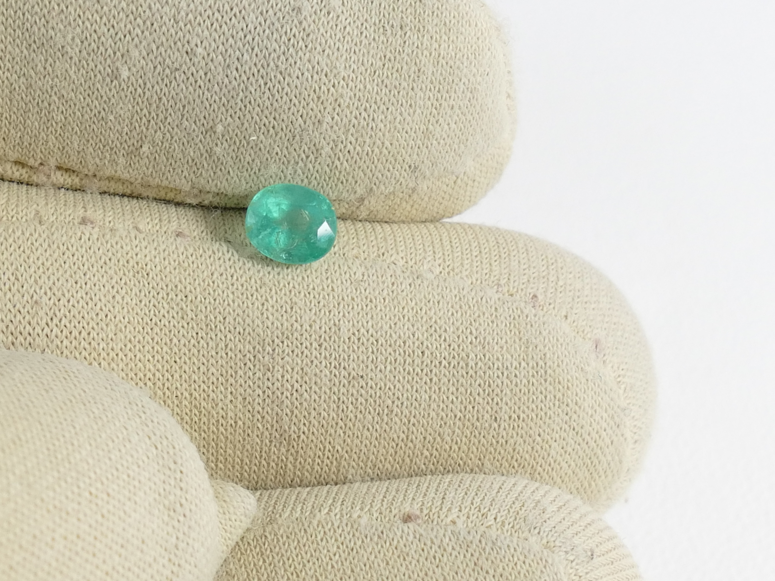 Émeraude Brute Naturelle De Colombie – 3,60 Ct (9x6x6 Mm) – Haute Qualité, Sans Traitement