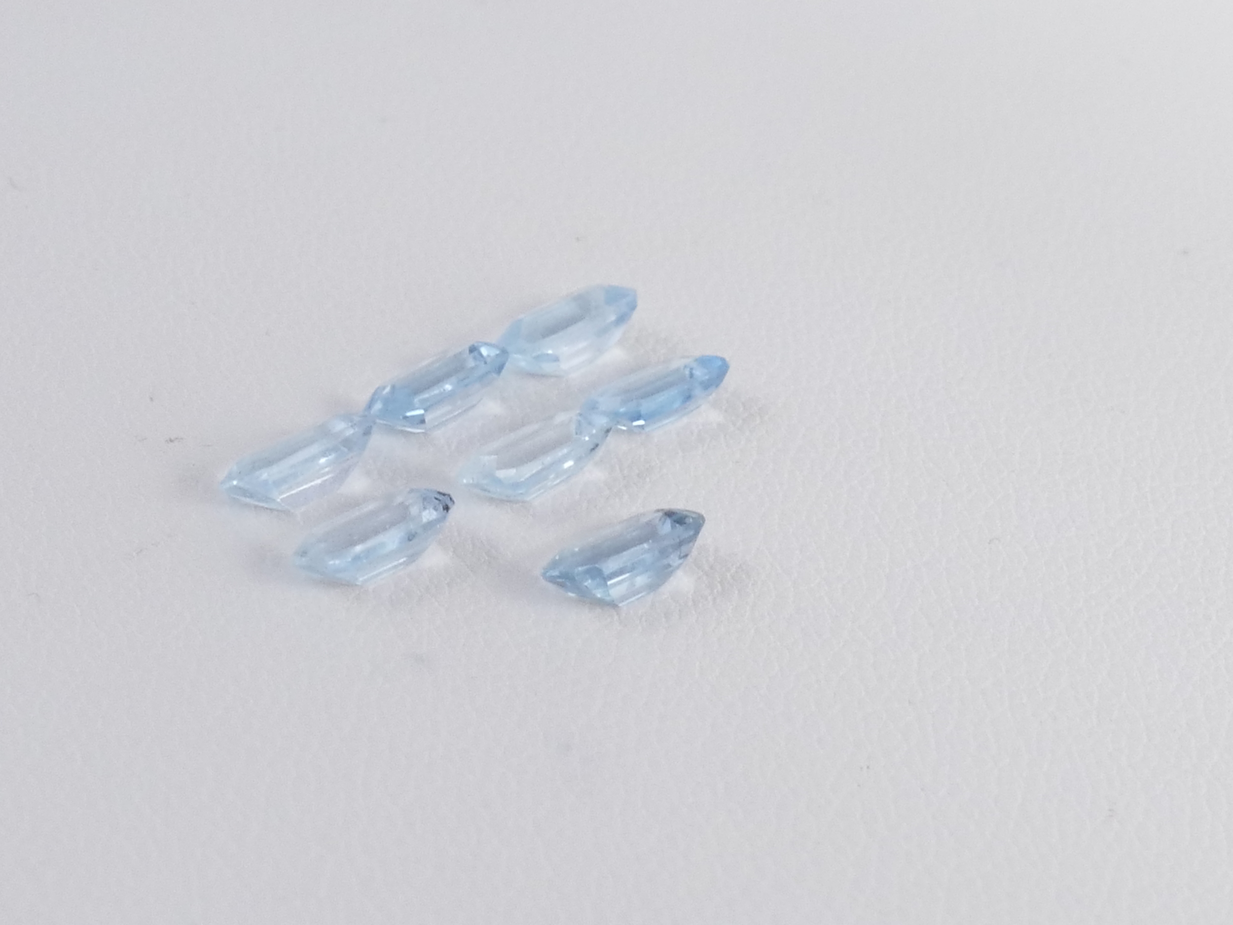 P1610278