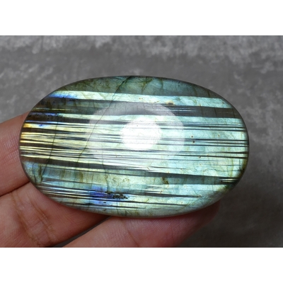 labradorite naturelle cabochon