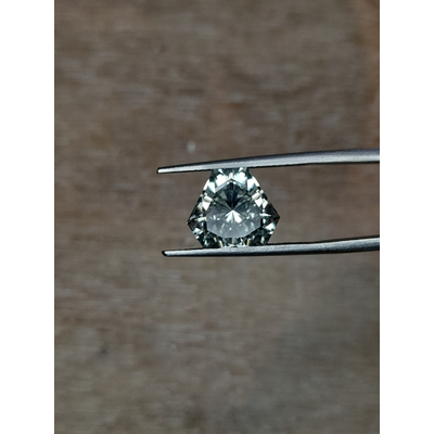 Natural prasiolite triangle shape 3.5ct green amethyst