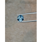 Topaze bleue naturelle du Brésil forme ronde et table triangle taillée en France - Natural Blue Topaz