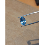 Topaze bleue naturelle 3.5ct forme hexagonale allongée Natural blue Topaz long Hexagon