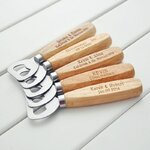 Personnalis-Bois-Bouteille-de-Bi-re-Ouvre-Grav-Gar-ons-D-honneur-Cadeau-personnalis-de-mariage