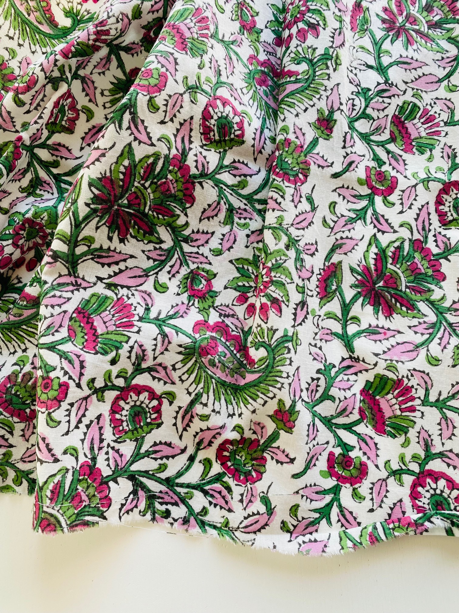 Tissu indien Bengali rose er vert 20 x 105 cm