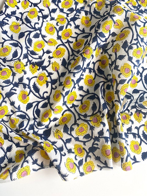 Tissu indien Raipur jaune bleu rose 20 x 105 cm