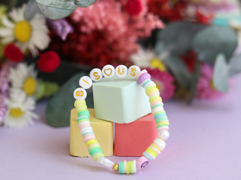 perles-lettres-bisous-pour-bracelet-a-personnaliser-2