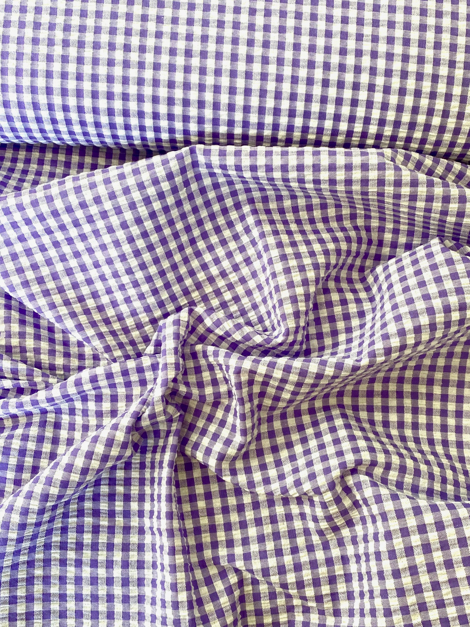 Tissu vichy seersucker coloris violet 20 x 140 cm